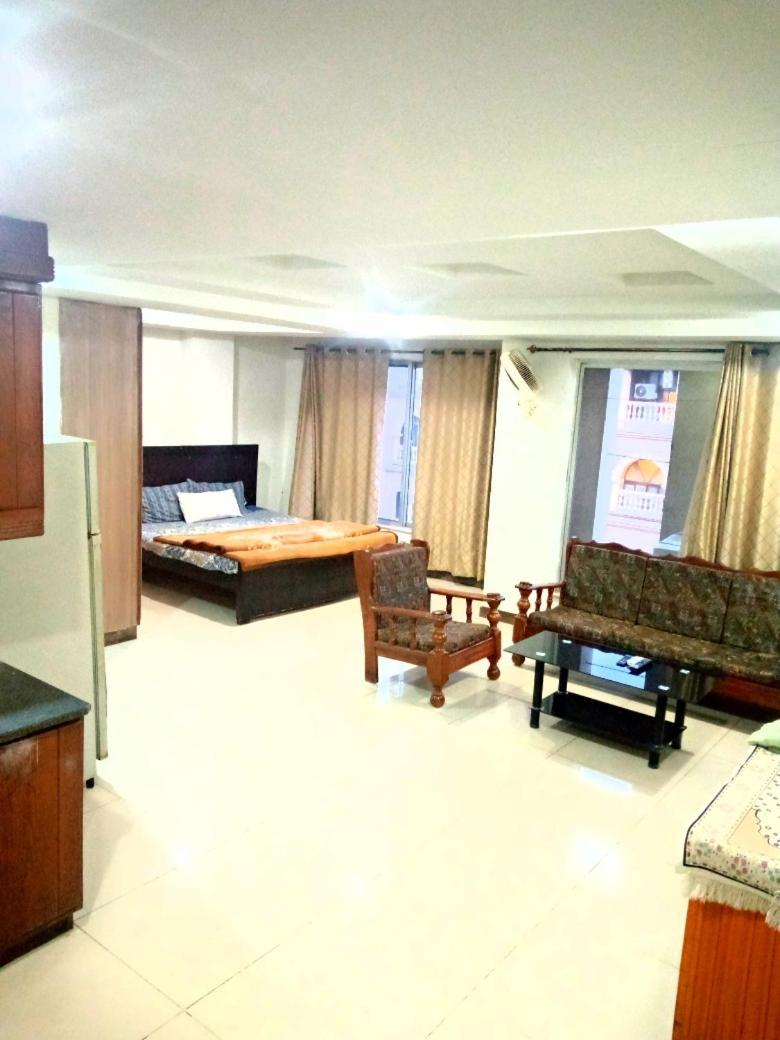 Comfortable Rental Apartments In Bahria Town Rawalpindi Eksteriør bilde